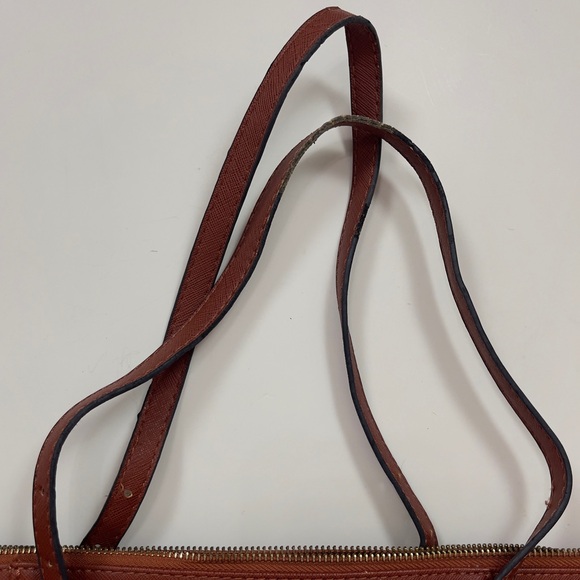 Michael Kors Jet Set Tote Bag - Picture 16 of 16